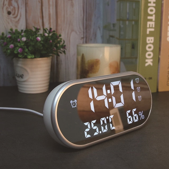 Temperature and humidity Alarm Clock