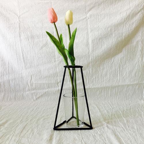 Minimalist Iron Line Vase