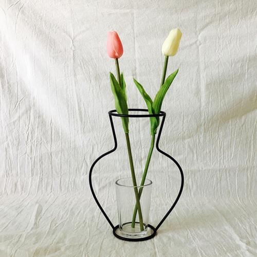 Minimalist Iron Line Vase